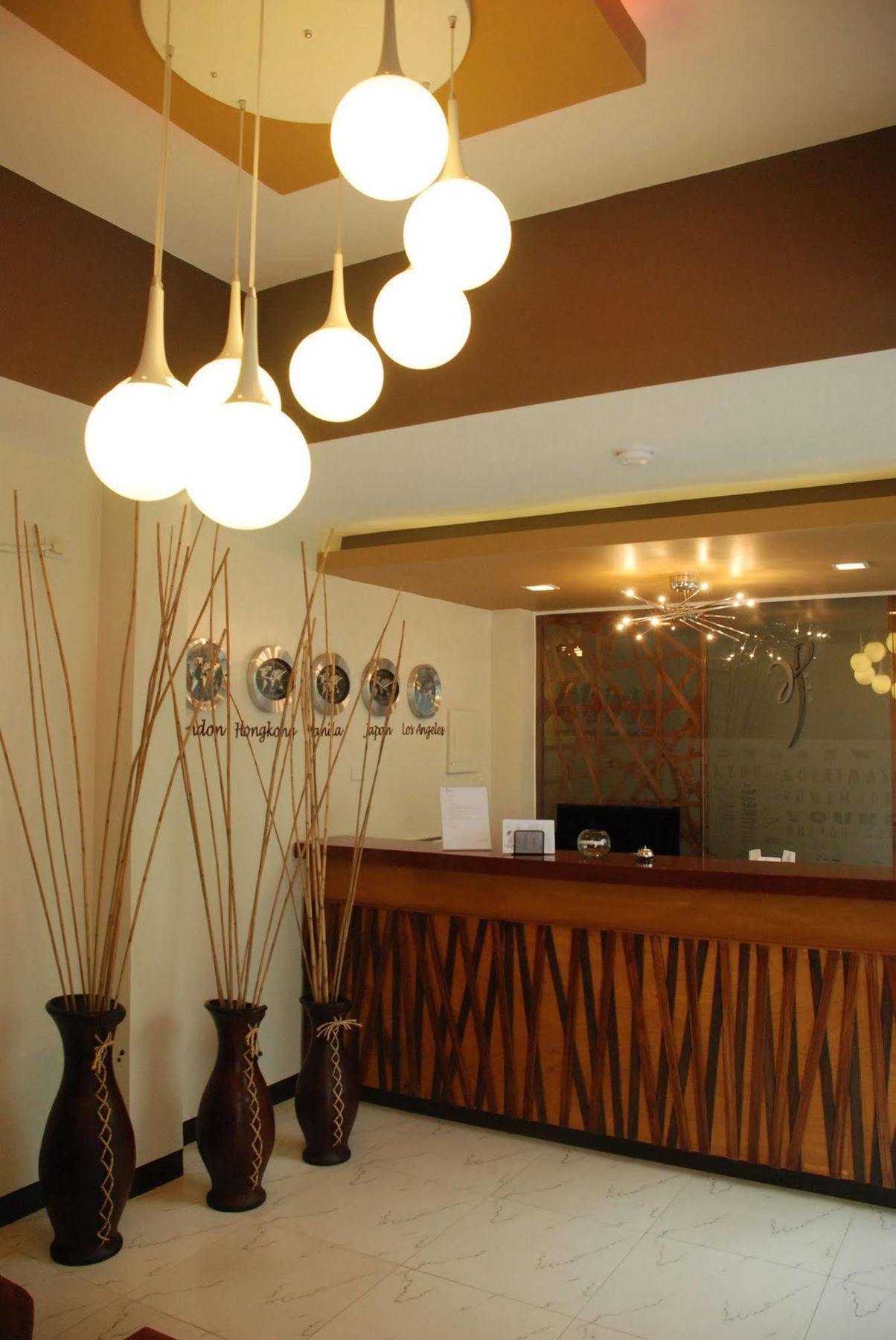 Nao Hotel 따가이따이 외부 사진